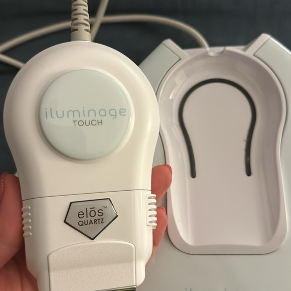 Elos illuminate touch IPL permanent hair remover - Picture 3 of 4